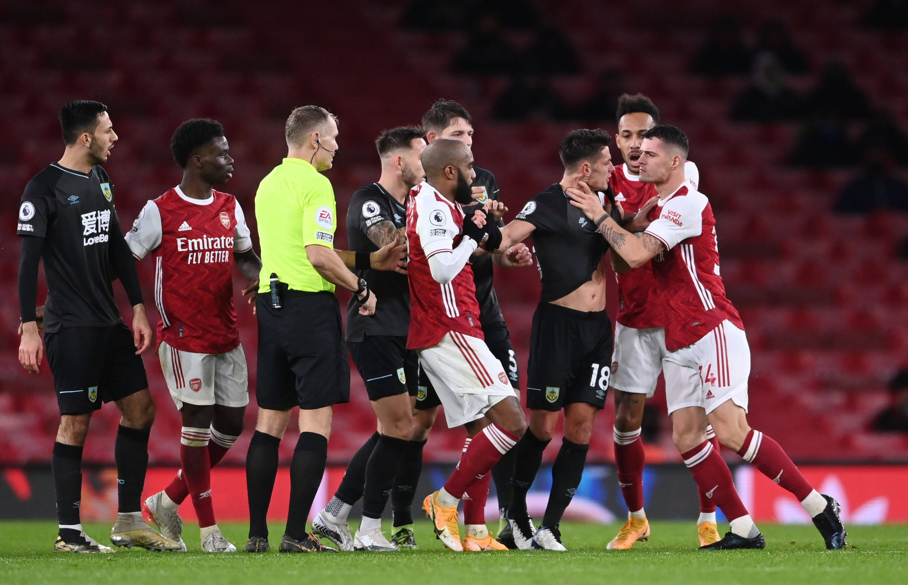 的驱动下 的驱动下